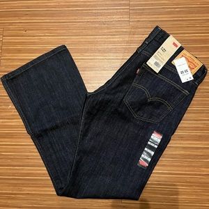 Womens NWT Slim Bootcut Jeans!